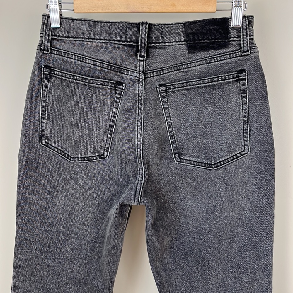 Abercrombie & Fitch The 90’s Skinny High Rise Jeans - Picture 5 of 13